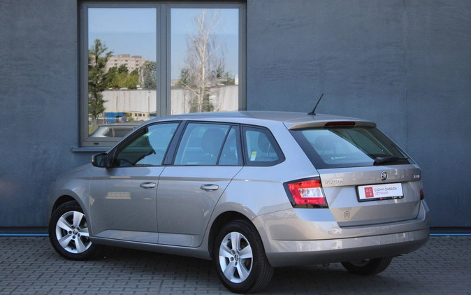 Skoda Fabia cena 39900 przebieg: 73765, rok produkcji 2017 z Stronie Śląskie małe 277